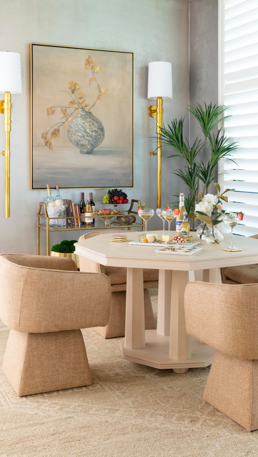 Great design starts with the right designer by your side. 🤍From building a home from the ground up or reimagining one through a remodel, to selecting the perfect fabric, wallpaper, furnishings, and those all-important finishing touches—our designers are there to bring the entire vision together.At IBB, we believe your home should be beautiful, comfortable, deeply personal, and a place you’re genuinely excited to come home to.Whatever the scope, our talented team brings creativity, experience, and an incredible eye for detail to every project.Come meet the designers of #teamIBB and find the perfect fit for you. ✨