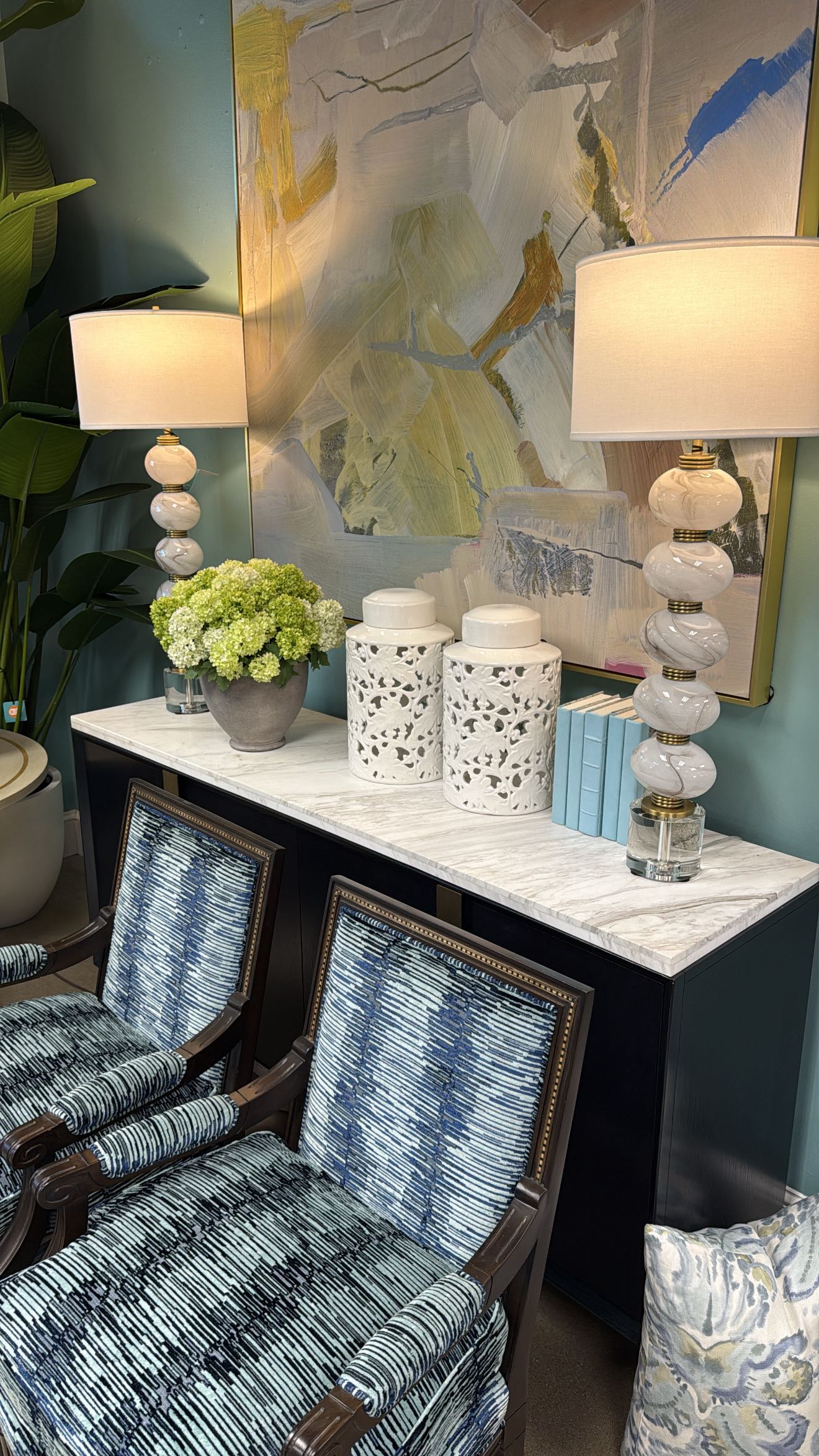 Come along with IBB Designer Shannon Gidney @designershannongidneyibb for a tour of IBB Design! 💙Explore our stunning 90,000 sq. ft. showroom, filled with inspiring spaces, designer favorites, and fresh new arrivals that change daily.Get ready to see why IBB is where beautiful living begins. ✨#teamIBB #IBBDesign #ShannonGidney #DesignTour #InteriorDesign