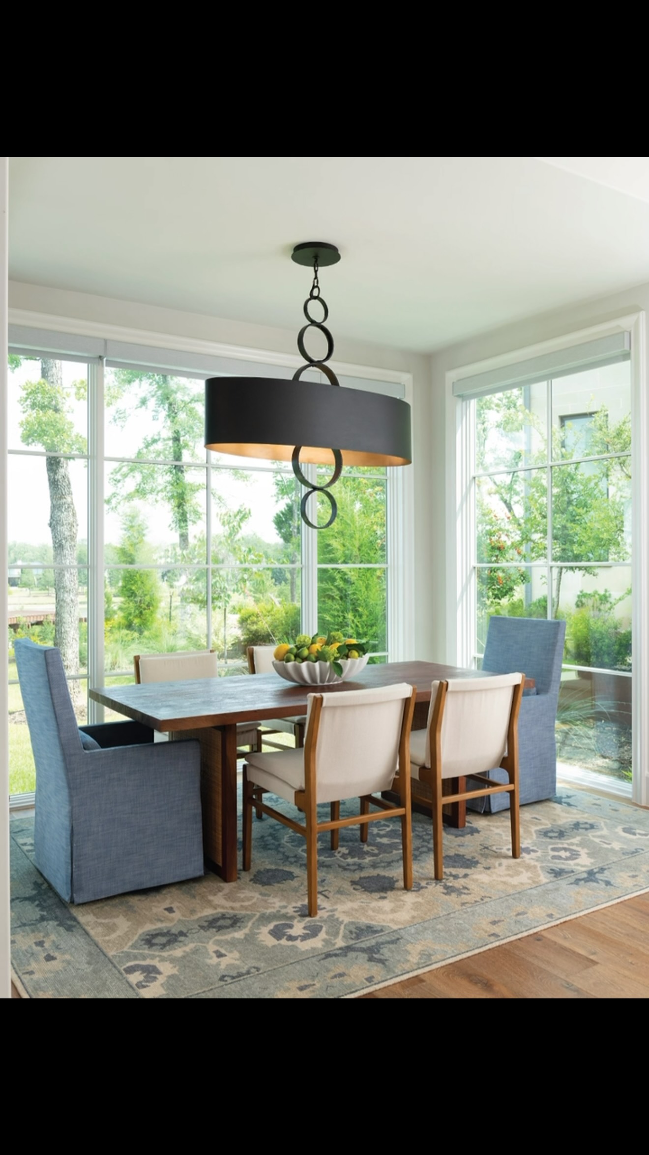 Some of the best moments at the lake are the simplest ones. 🤍Morning coffee, a slow breakfast, and a view that makes you want to linger just a little longer. This breakfast nook was designed by @jory.gattis to embrace that easy rhythm of lake life—comfortable, elevated, and beautifully connected to the surroundings.Because relaxed living can still be beautifully designed… and sometimes luxury is simply having the perfect place to enjoy the view.