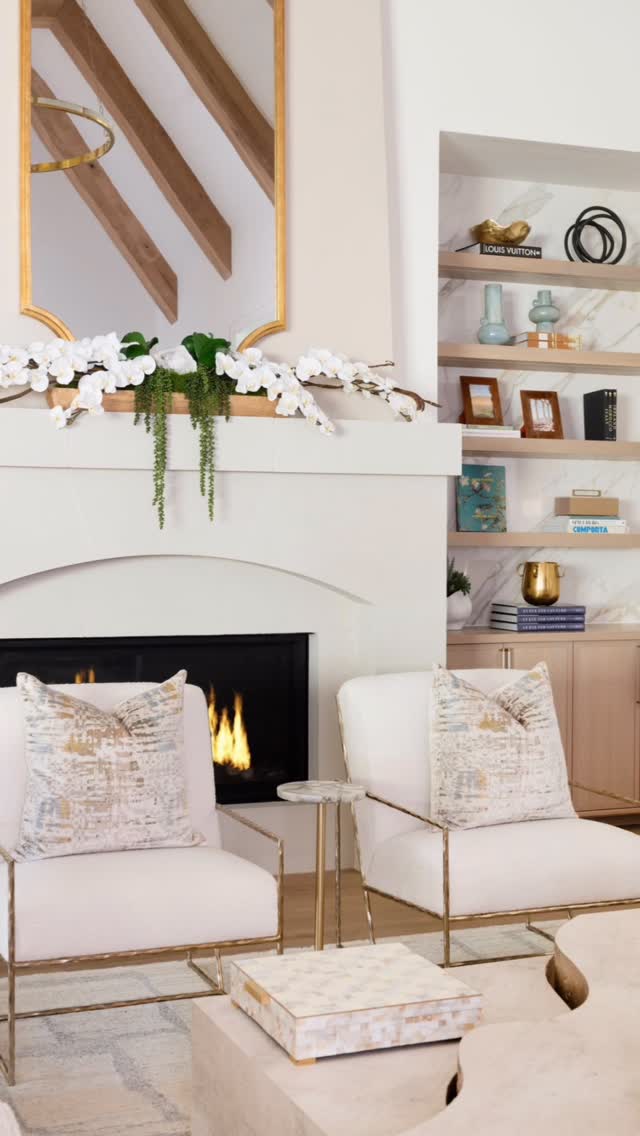 Long before @Pantone announced Cloud Dancer as Color of the Year, our team was already embracing the essence of white. ☁️This @huntingtonhomestx model layers cozy, creamy whites and rich textures to create spaces that feel warm, timeless, and effortlessly elevated. Every furnishing and decorative detail shown is available at our Frisco showroom—stop in and let us help you bring this look home.#InteriorDesign #LuxuryInteriors #HomeInspiration #NeutralDecor #WhiteInteriors #ModelHome #NewHomeDesign #InteriorStyling #HomeDecor #DesignInspo #DFWDesign #FriscoTX